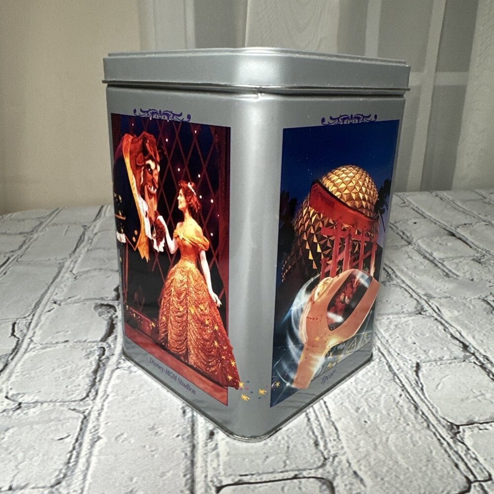 Nestle Toll House 25th Anniversary Walt Disney World Epcot Metal Tin 1996